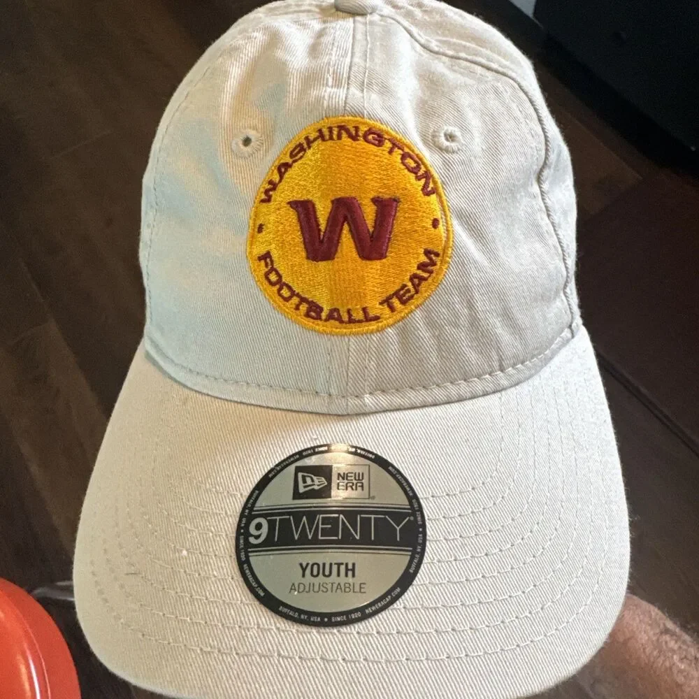 NWT New Era YOUTH Hat Cap; Washington Commanders / Football Team Khaki Adjustabl